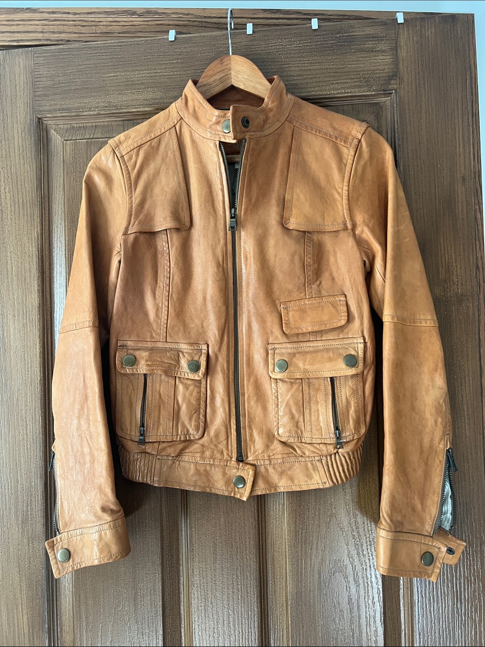 Banana Republic vintage Cognac Leather Bomber Jacket
